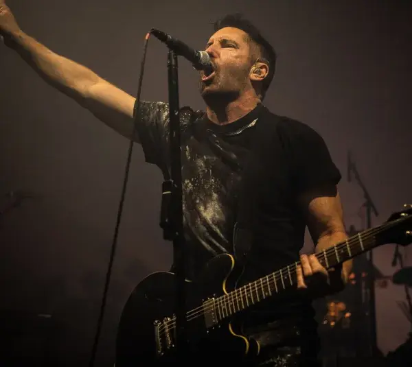 ‘Hurt’: Who Did It Better, Nine Inch Nails Or Johnny Cash? —The Daily Earworm