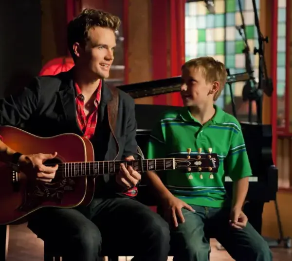 Heartbreaking Shake‑Up: ‘One Tree Hill’ Star Tyler Hilton Announces Separation from Megan Park