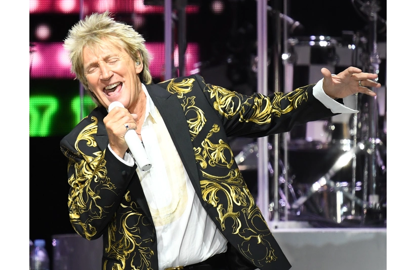 July 24, 2018; Hollywood, FL, USA; Rod Stewart performs at the Hard Rock Event Center.