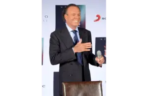 Disney is working on the production of a biopic about Julio Iglesias, according to the son of the great Mexican composer José Alfredo Jiménez, who is on the waiting list. Disney is working on the production of a biopic about Julio Iglesias, according to the son of the great Mexican composer José Alfredo Jiménez, who is on the waiting list.