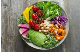 A salad of various veggies