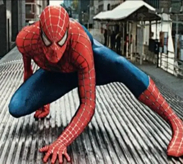 Spider-Man in battle in "Spider-Man 2", one of the top 5 best superhero movies