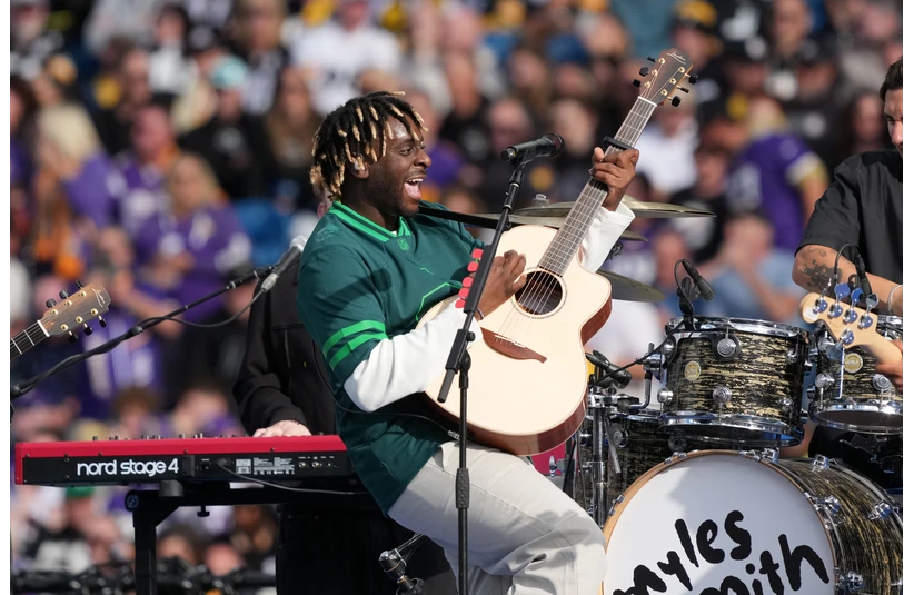 Sep 28, 2025; Dublin, Ireland; Recording artist Myles Smith performs during halftime of an NFL International Series game at Croke Park.