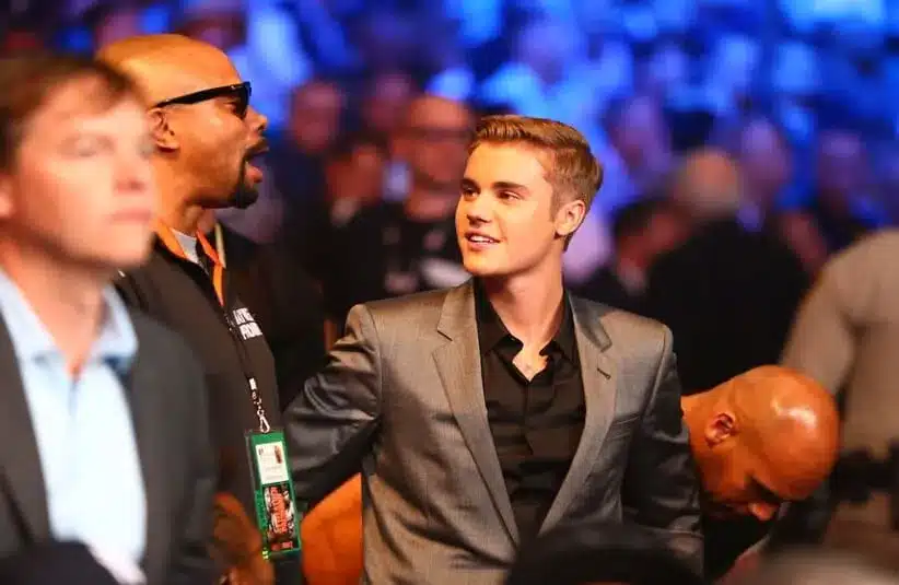 image of Justin Bieber at Boxing: Mayweather vs Pacquiao