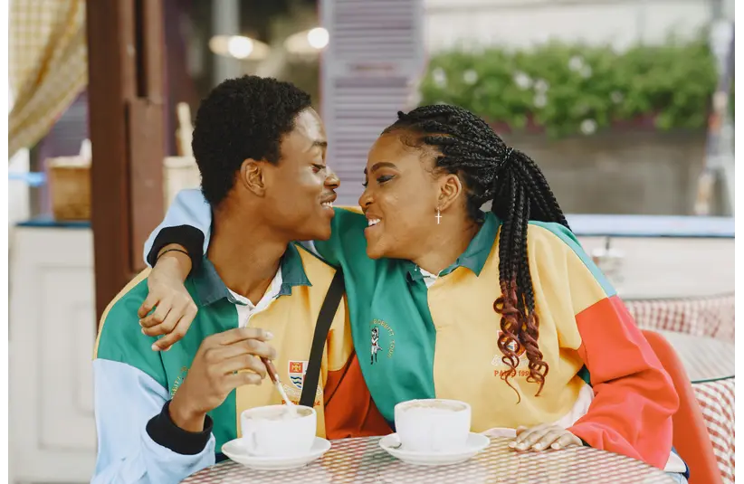two person showing love ditching labels in a relationship promoting authentic dating