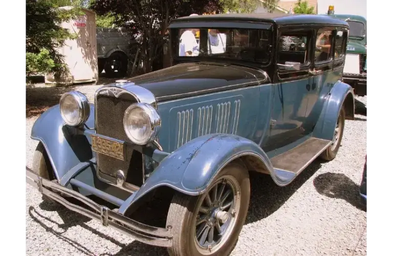 Image of blue 1928 Dodge Victory Six
