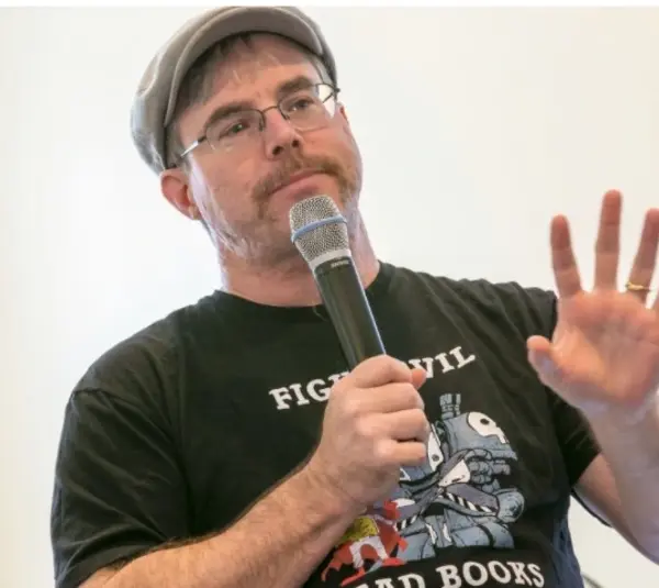 “Project Hail Mary” Author Andy Weir