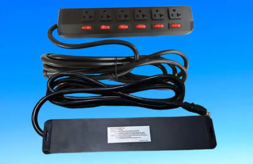 Images of front and back of recalled CCCEI Power Strip
