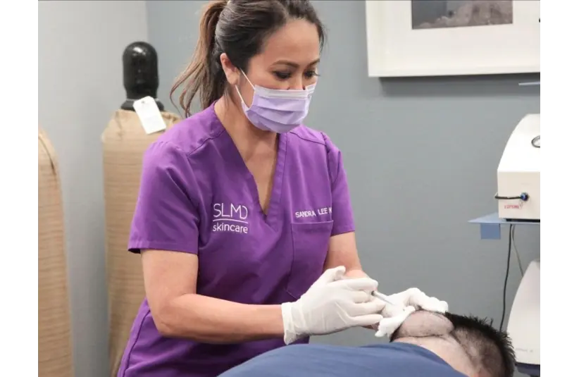 Dr. Pimple Popper, aka Sandra Lee, in "The Incredible Bulk" (2022). Courtesy of TLC/IMDb