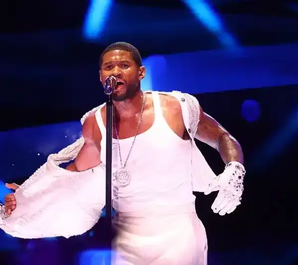 image of singer Usher who will join Chris Brown on R&B tour atNFL: Super Bowl LVIII-San Francisco 49ers at Kansas City Chiefs