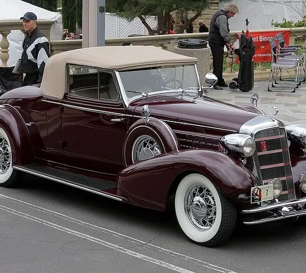 Brown 1934 Cadillac 355D