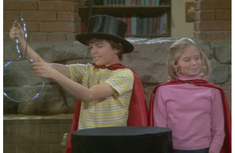 Eve Plumb and Christopher Knight in "The Brady Bunch" (1969). Courtesy of Paramount+/IMDb