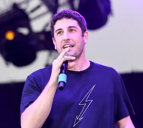 Jason Biggs introduces Chef Robert Irvine on the second day of the Ocean Calling Festival Saturday, Sept. 28, 2024, in Ocean City, Maryland.