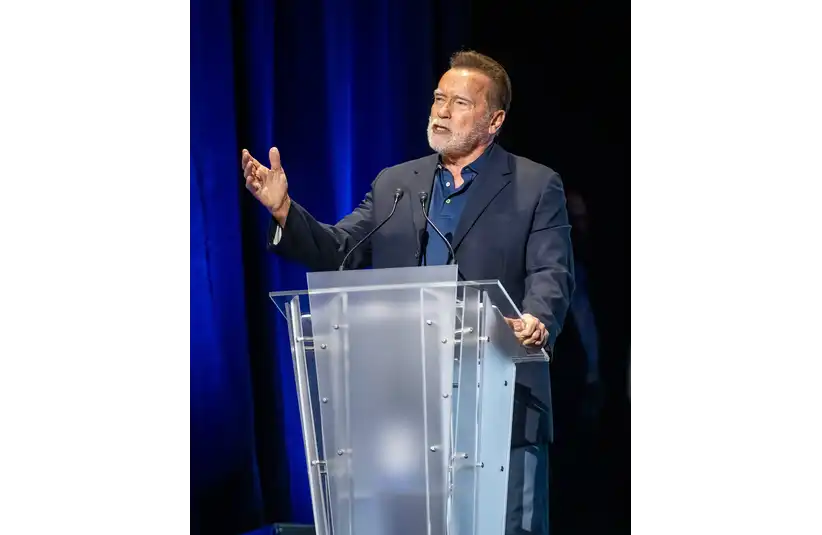 Arnold Schwarzenegger welcomes attendees during the Arnold Classic March 7, 2026, at the Greater Columbus Convention Center. © John Hulkenberg/Columbus Dispatch / USA TODAY NETWORK via Imagn Images