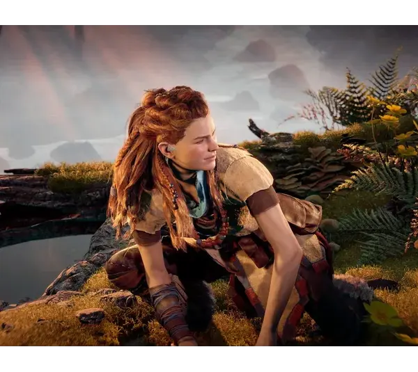Aloy from Beyond Horizons in a forest.