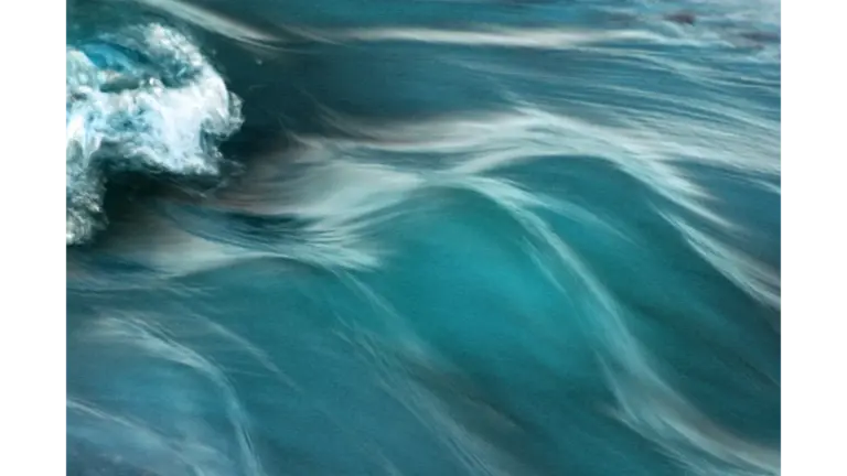 Water Dreams Reflected in the Dynamic Abstract Motion of Ocean Waves in Guaratuba, Brazil