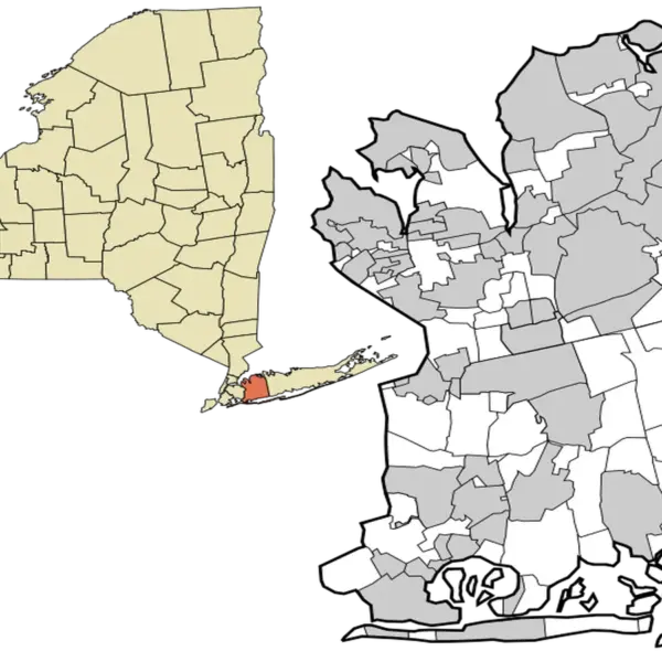 Map of Nassau County, New York incorporated and unincorporated areas. Levittown highlighted. "Growing Up Levittown"