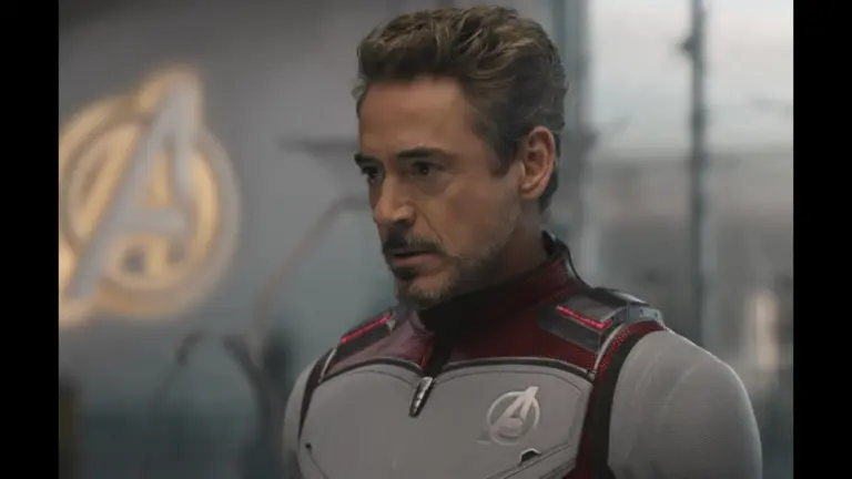 Avengers: Endgame Encore Tony Stark getting ready for time travel in Avengers: Endgame (2019)