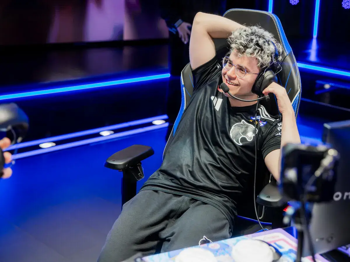 Tutsz against C9 at Worlds 2026