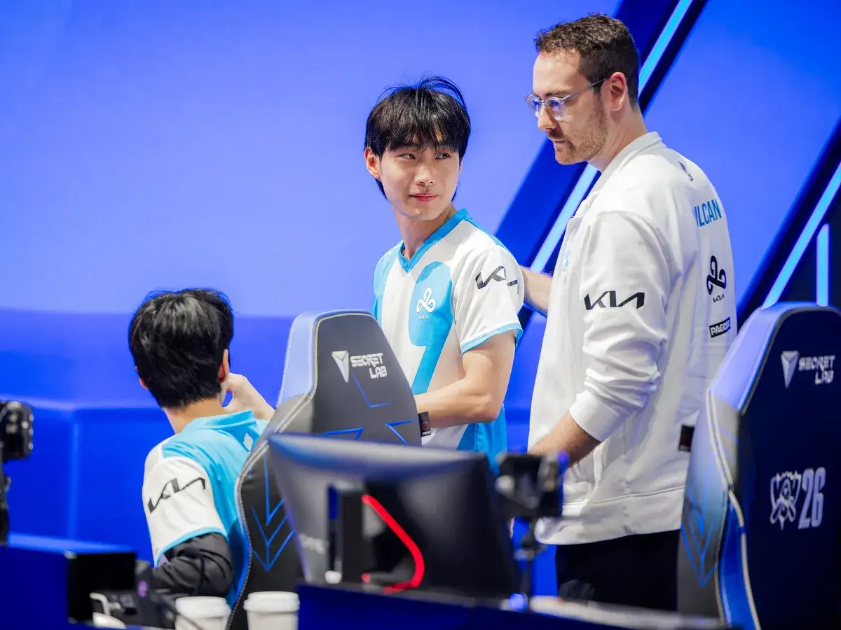 Vulcan and Loki during the series against KC at Worlds 2026