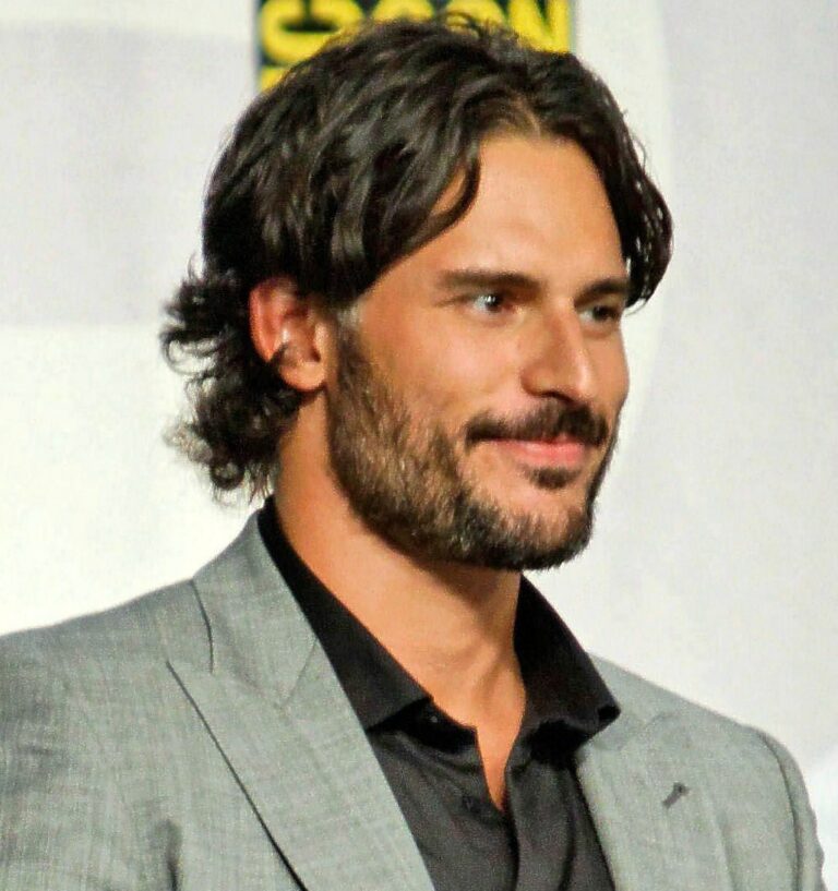 Affleck Batman Deathstroke plot - Manganiello Reveals Deathstroke Plot in Affleck's Batman