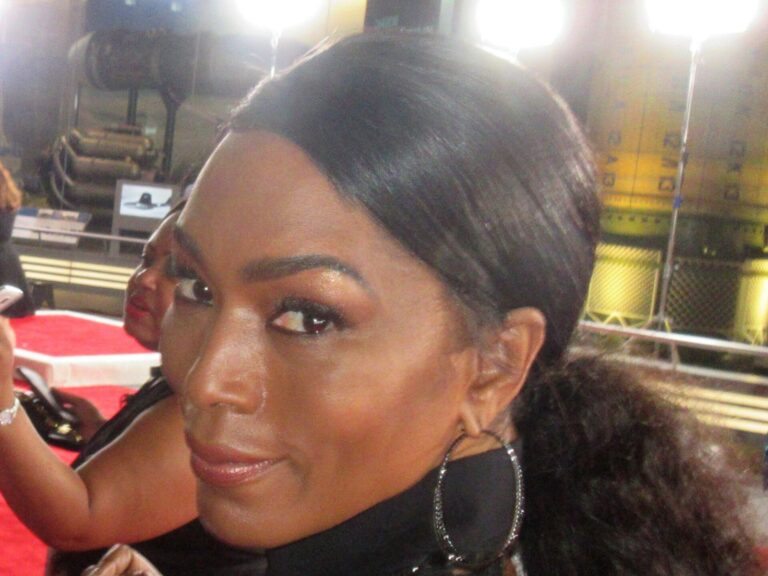 Angela Bassett, whose character Athena Grant goes missing in the 9-1-1 season 10 trailer, at a 2018 public appearance