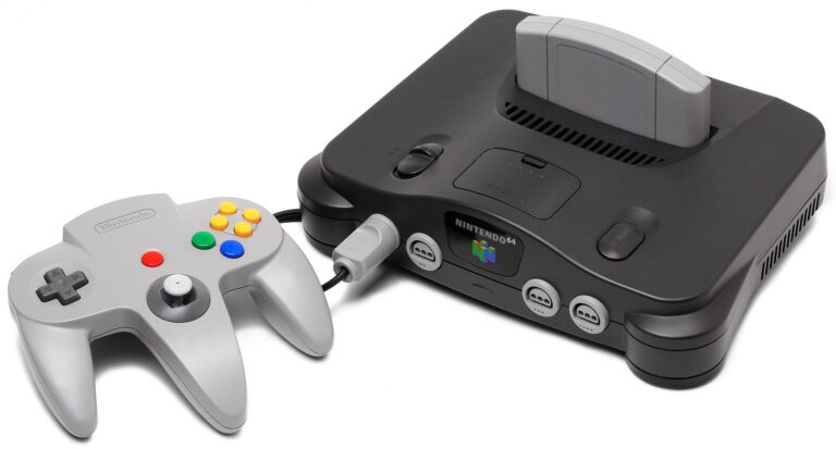 Nintendo 64 console and controller, the system behind the Banjo-Kazooie PC port