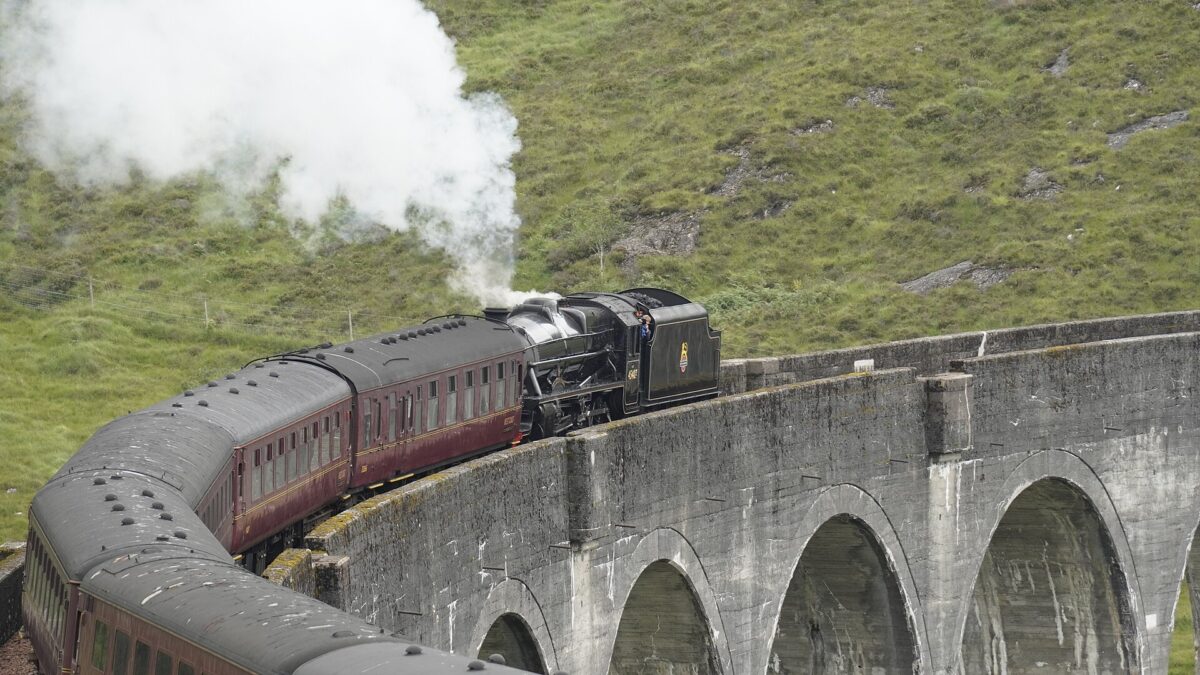 Hogwarts Express steam train crossing a viaduct as HBO readies its Harry Potter series