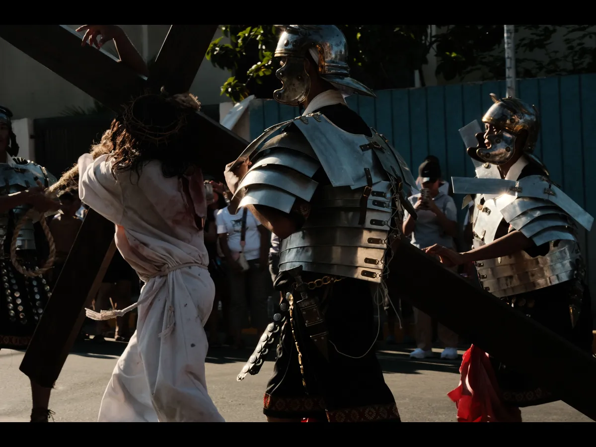 In Monday's daily devotional, a reenactment fo Jesus being led to the cross with Roman soldiers who bruised Him is captured.