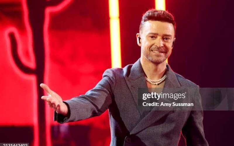 Justin Timberlake's license suspended in the wake of his DWI charge.
