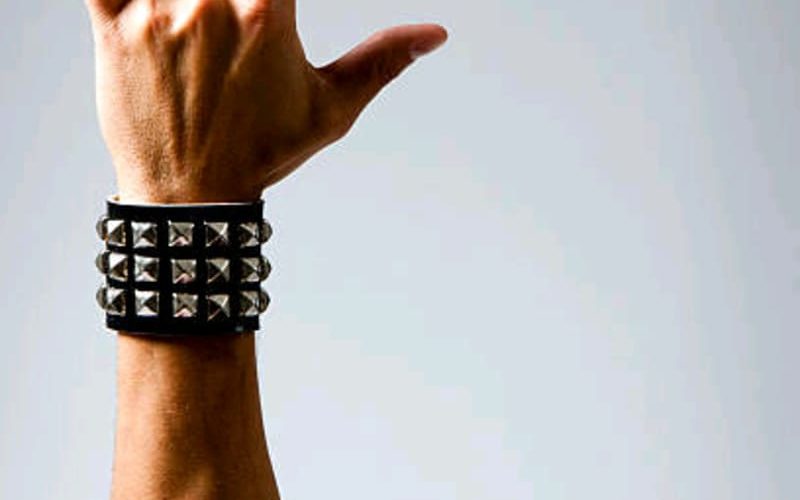 Hair metal rock on hand